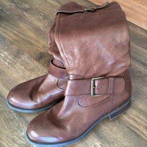 Used Franco Sarto Boots size 6 only wore a few times excellent conditions still